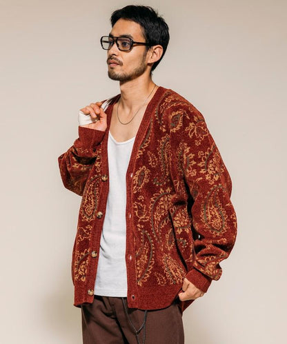 寬鬆版型佩斯利滿印花毛圈紗線針織開衫