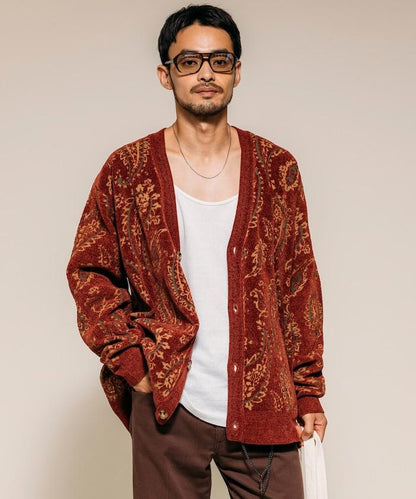 寬鬆版型佩斯利滿印花毛圈紗線針織開衫