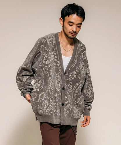 寬鬆版型佩斯利滿印花毛圈紗線針織開衫