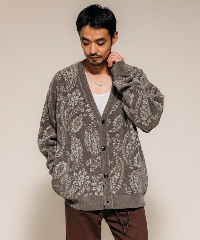 寬鬆版型佩斯利滿印花毛圈紗線針織開衫