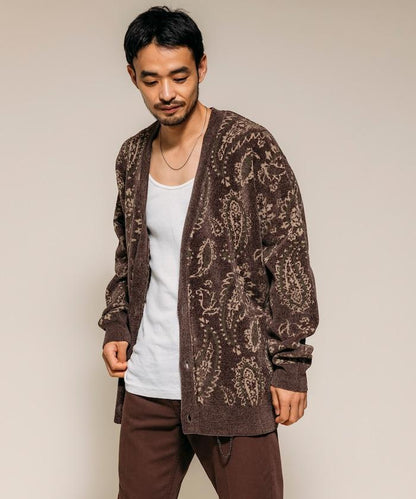 寬鬆版型佩斯利滿印花毛圈紗線針織開衫