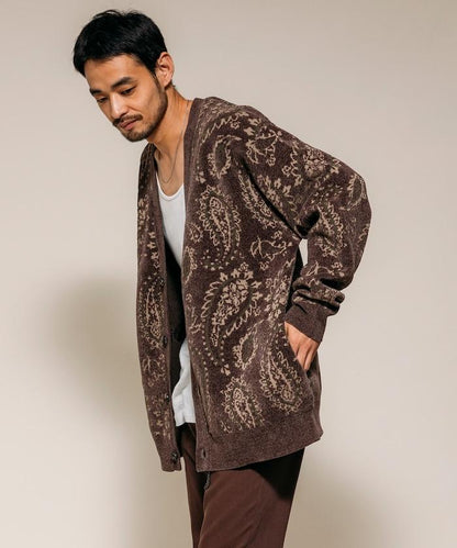 寬鬆版型佩斯利滿印花毛圈紗線針織開衫