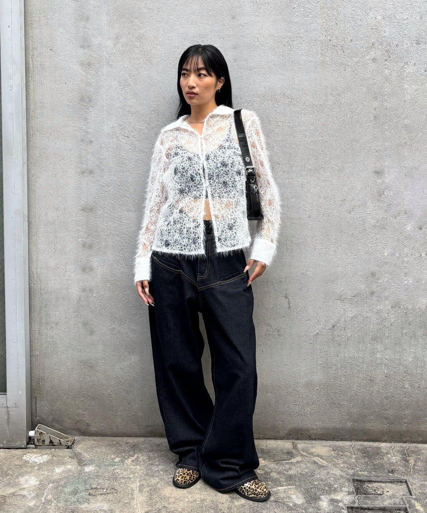 花卉蕾絲針織襯衫