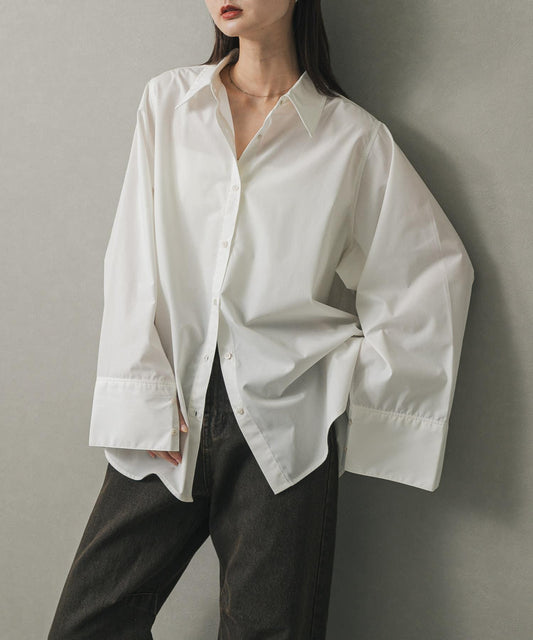 開叉袖寬鬆襯衫