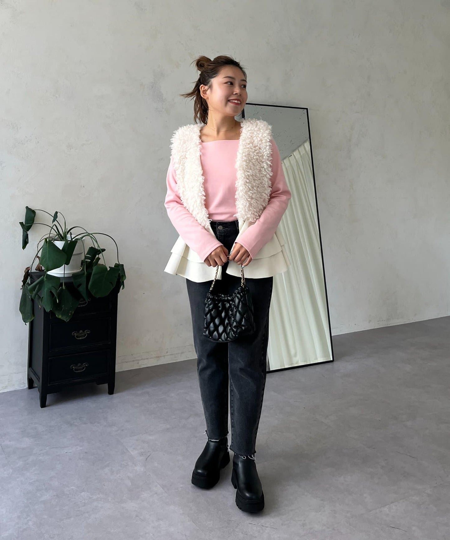 【MOMO】方領長袖T恤