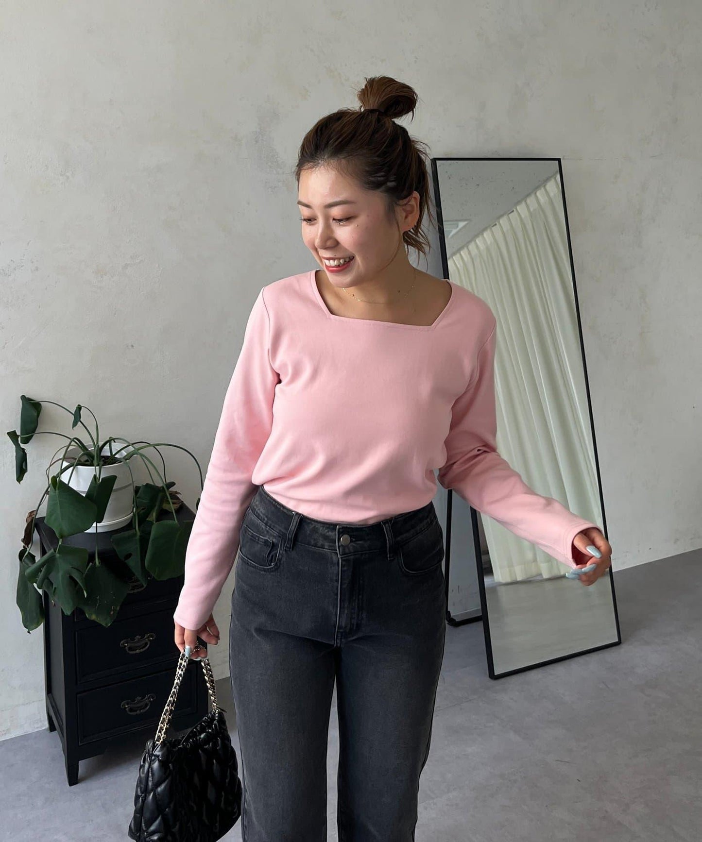 【MOMO】方領長袖T恤