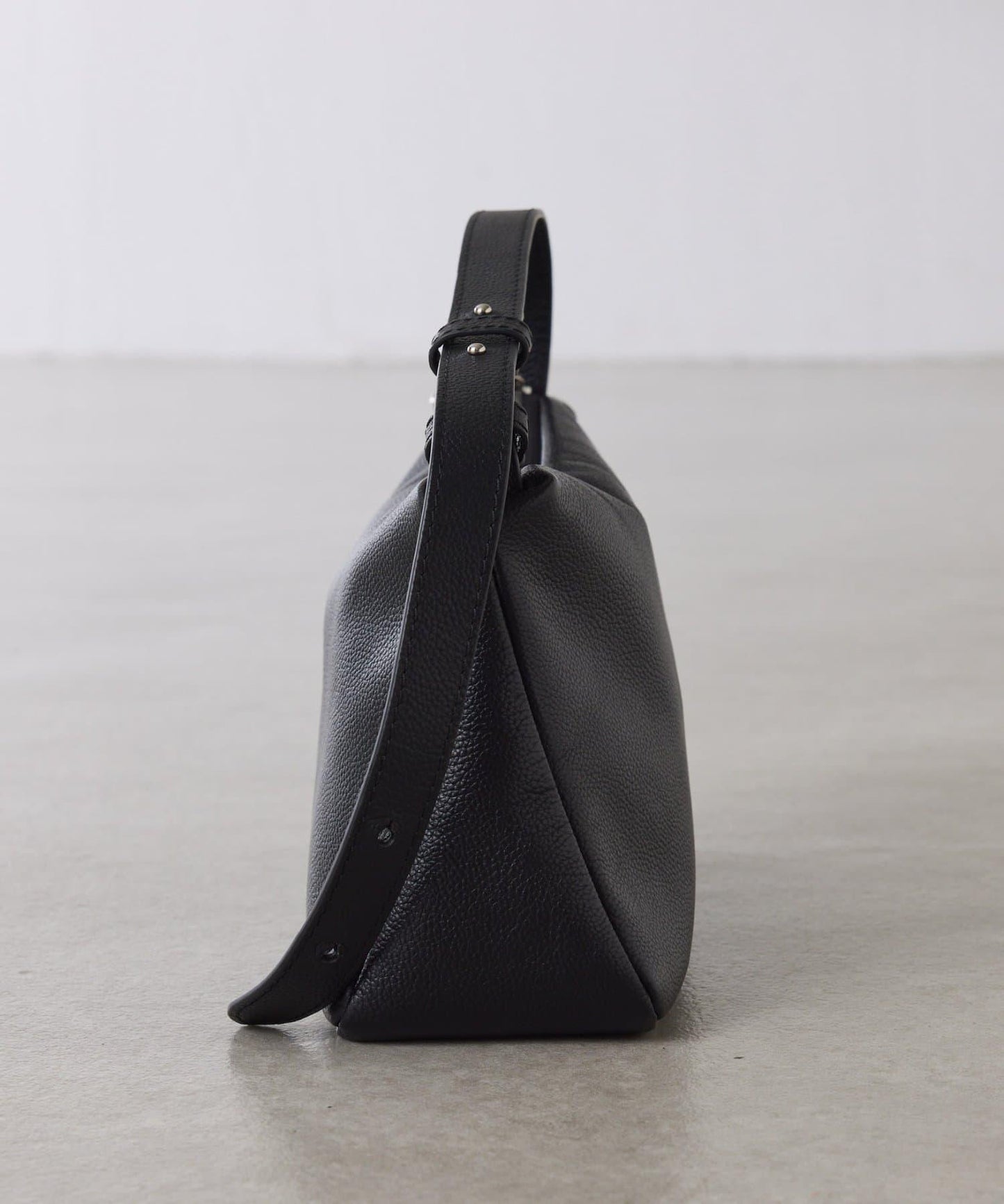 【COLLAGE×gemeil 聯名款】方形單肩包