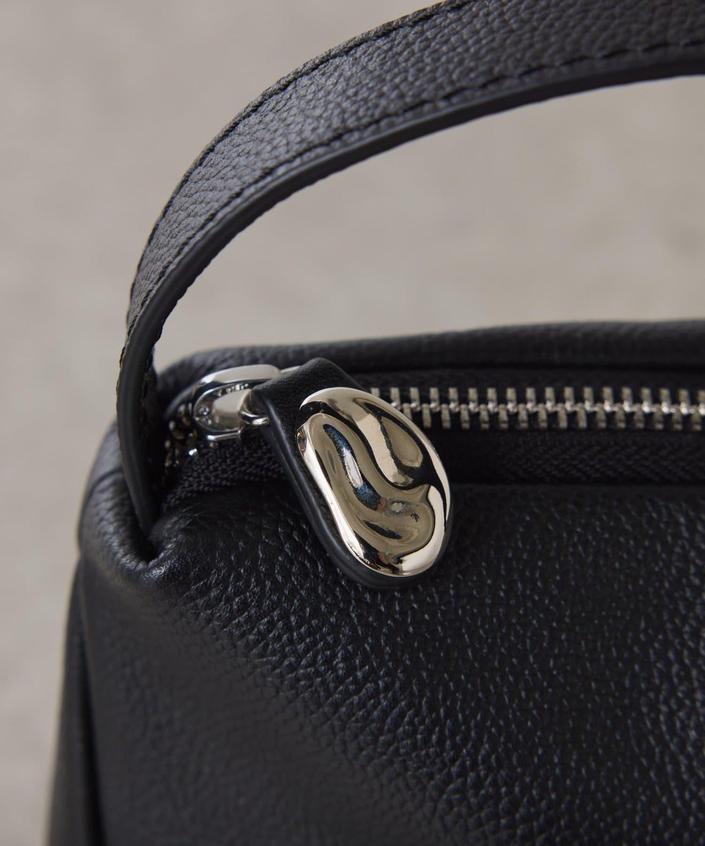 【COLLAGE×gemeil 聯名款】方形單肩包