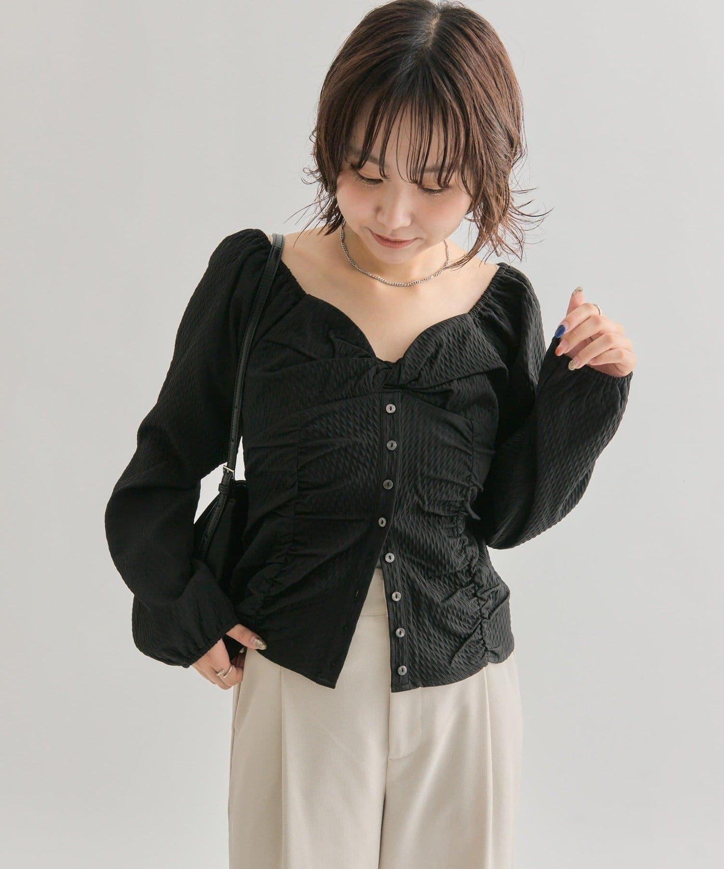 長袖泡泡袖束身上衣