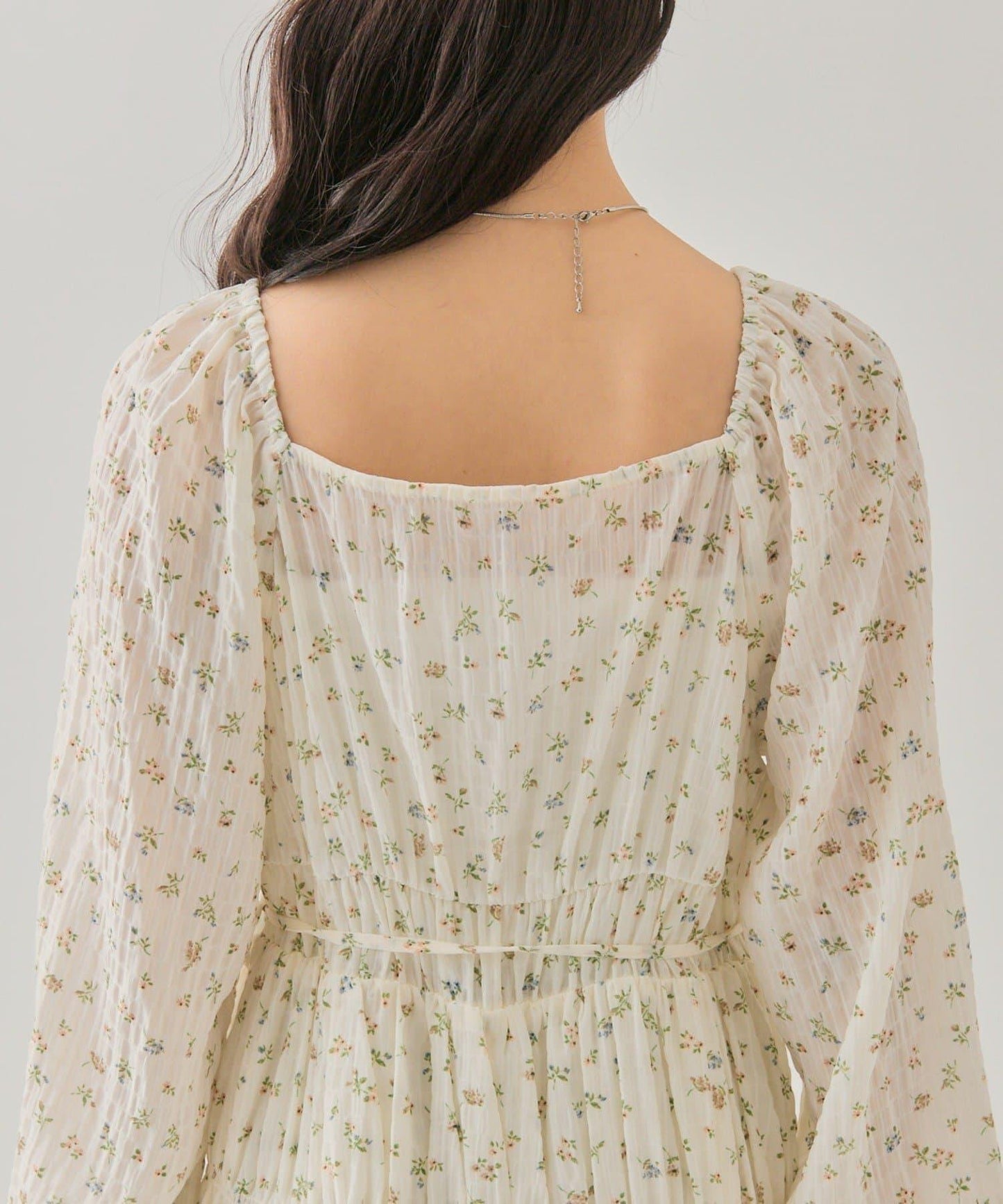 小花束腰連衣裙