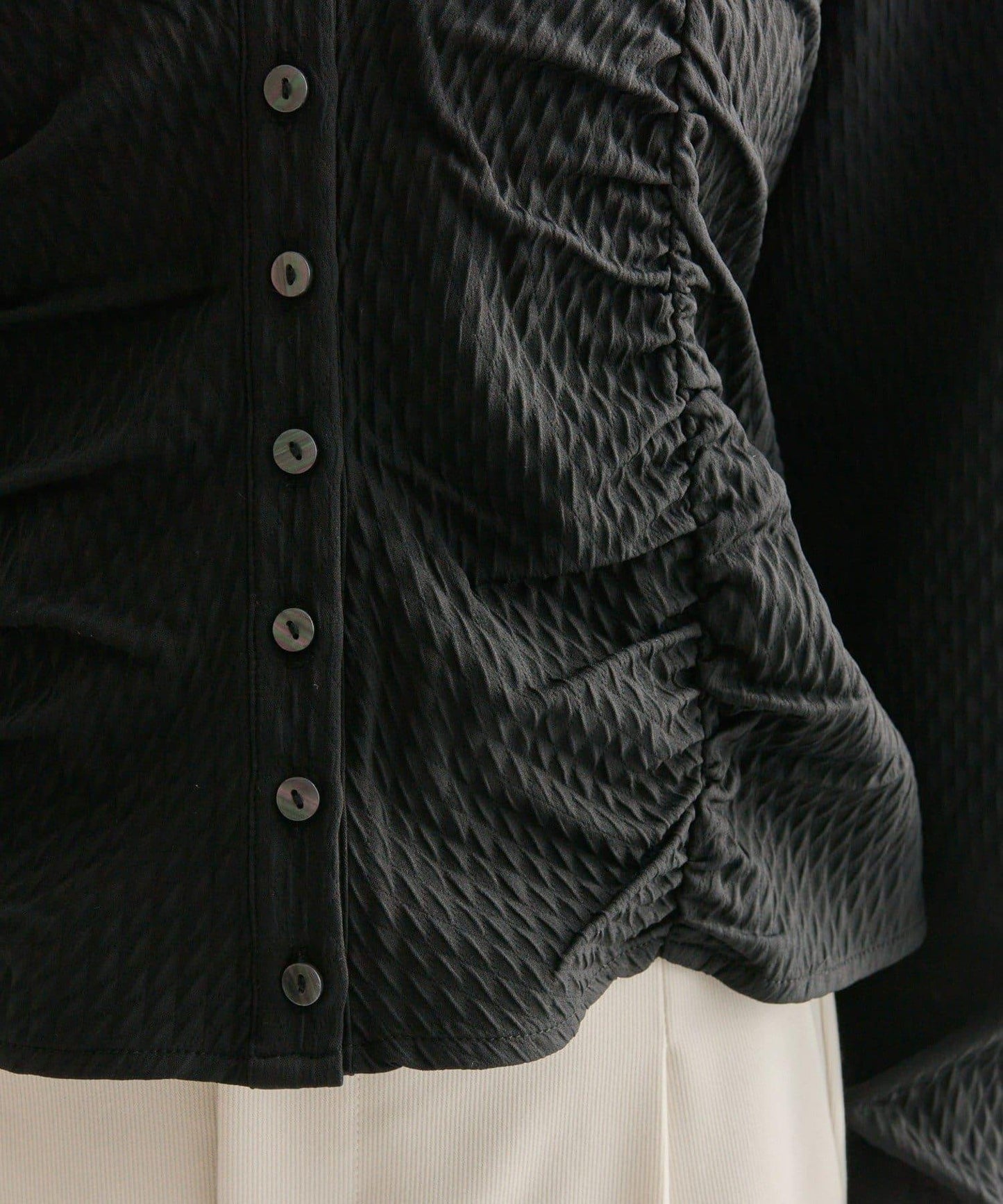 長袖泡泡袖束身上衣