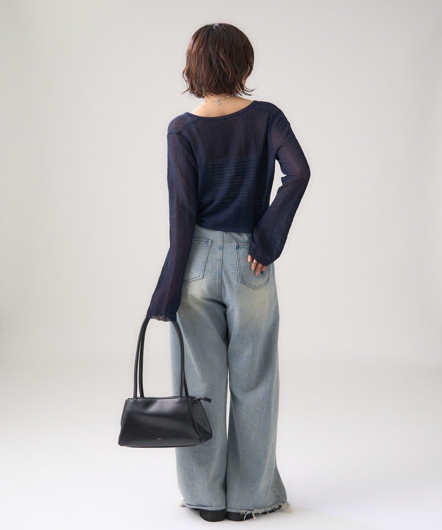 鏤空針織短款開衫