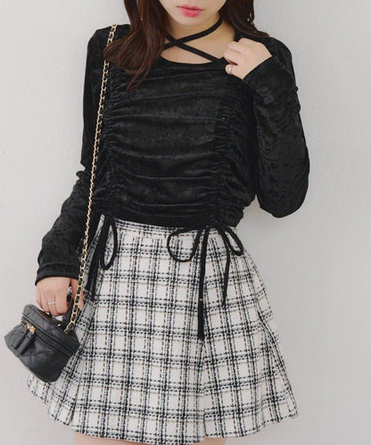 附項圈抽繩套頭衫