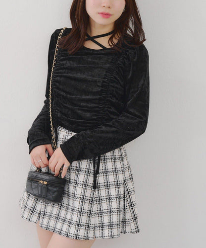 附項圈抽繩套頭衫