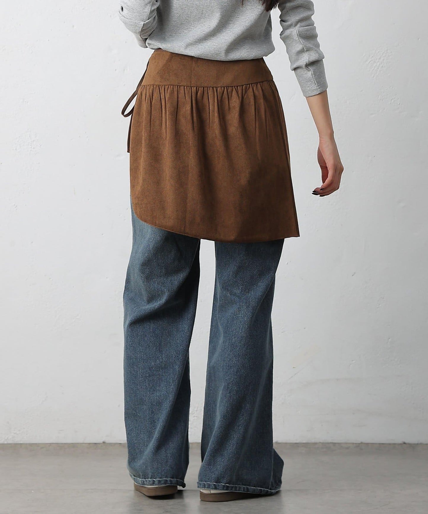 【/套裝可搭配】仿麂皮包裹式迷你裙