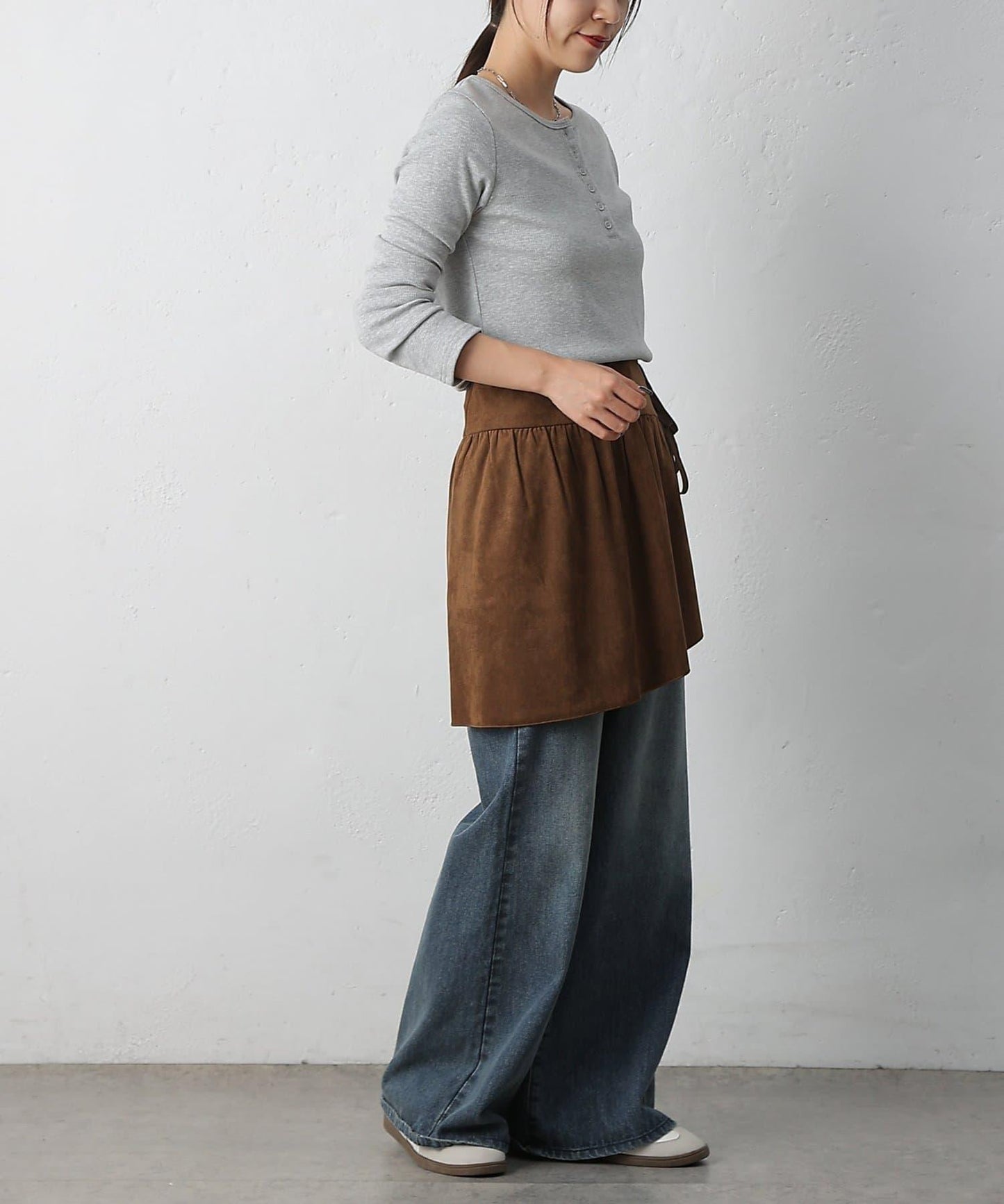 【/套裝可搭配】仿麂皮包裹式迷你裙