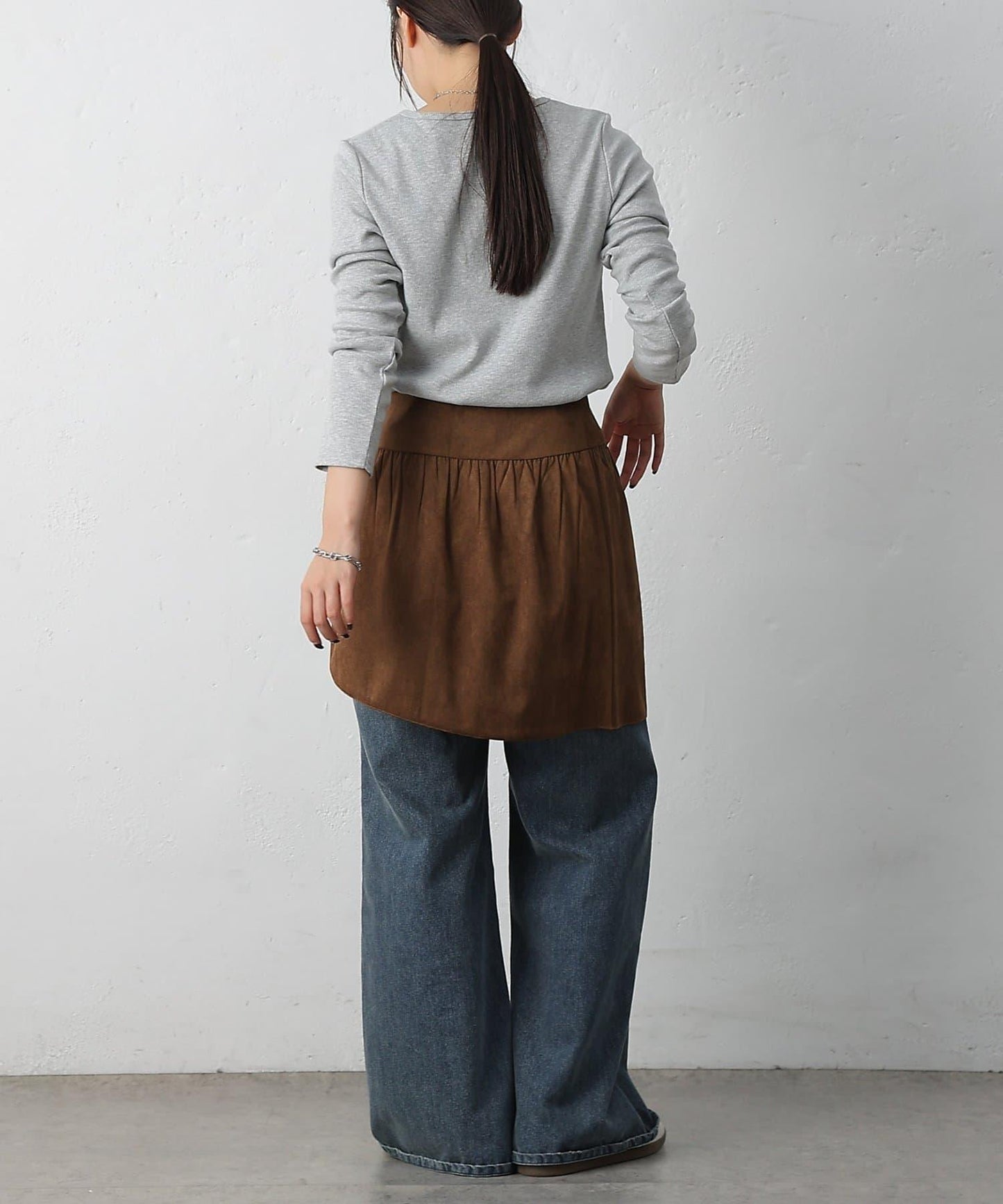 【/套裝可搭配】仿麂皮包裹式迷你裙