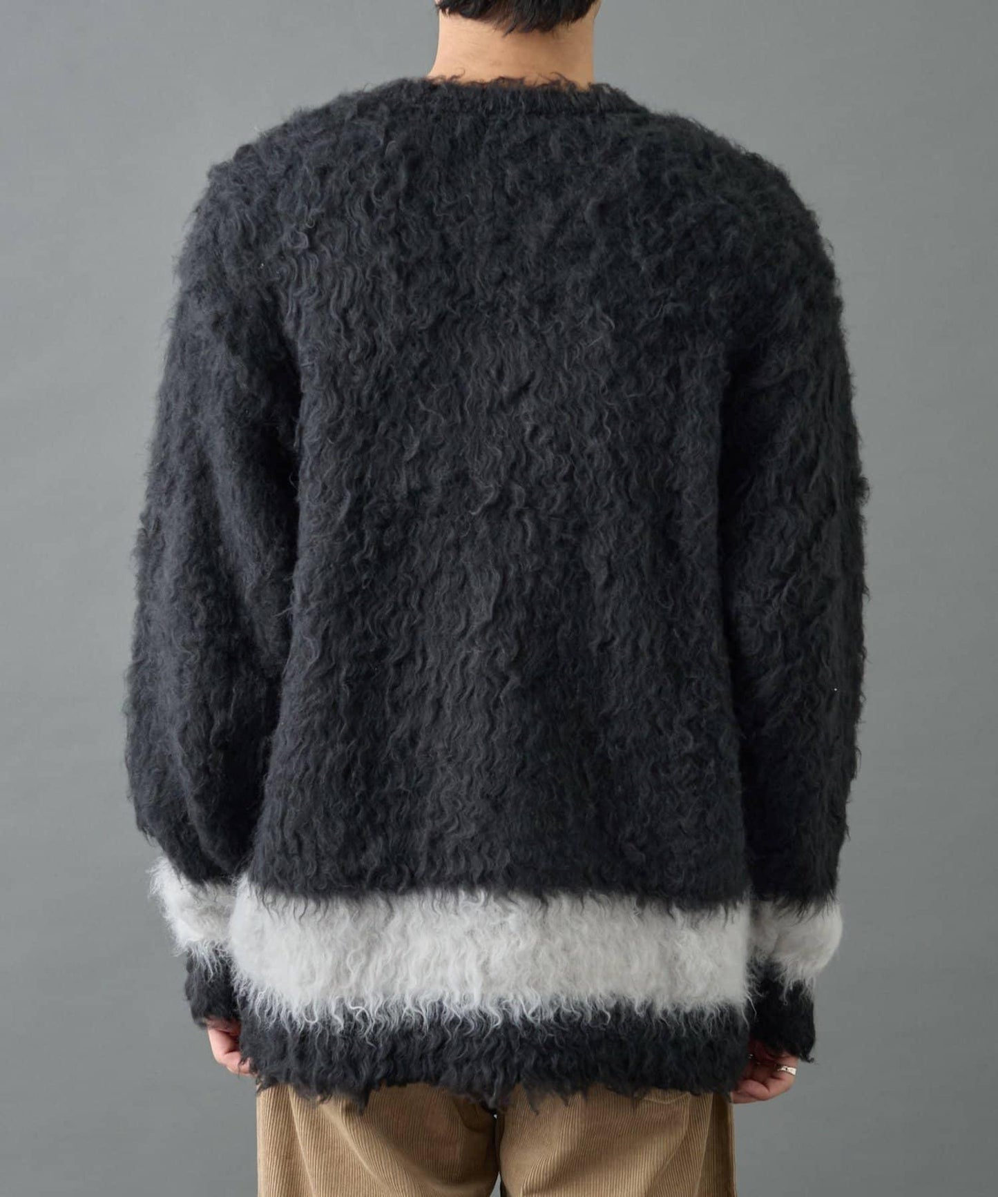 長毛馬海毛針織圓領衫