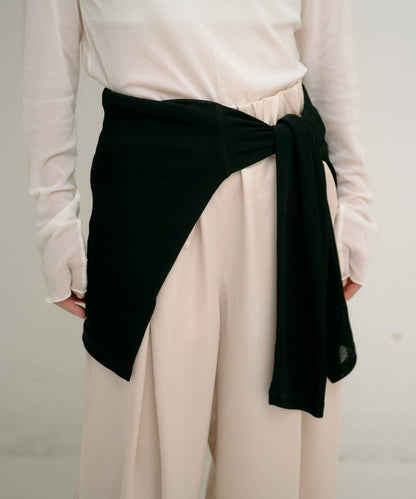 【yomo企畫】緞面褶皺寬鬆休閒褲