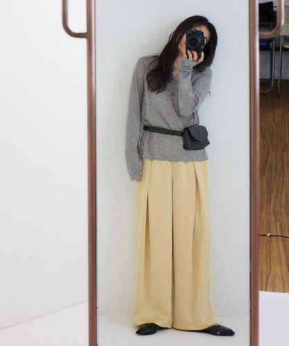 【yomo企畫】緞面褶皺寬鬆休閒褲