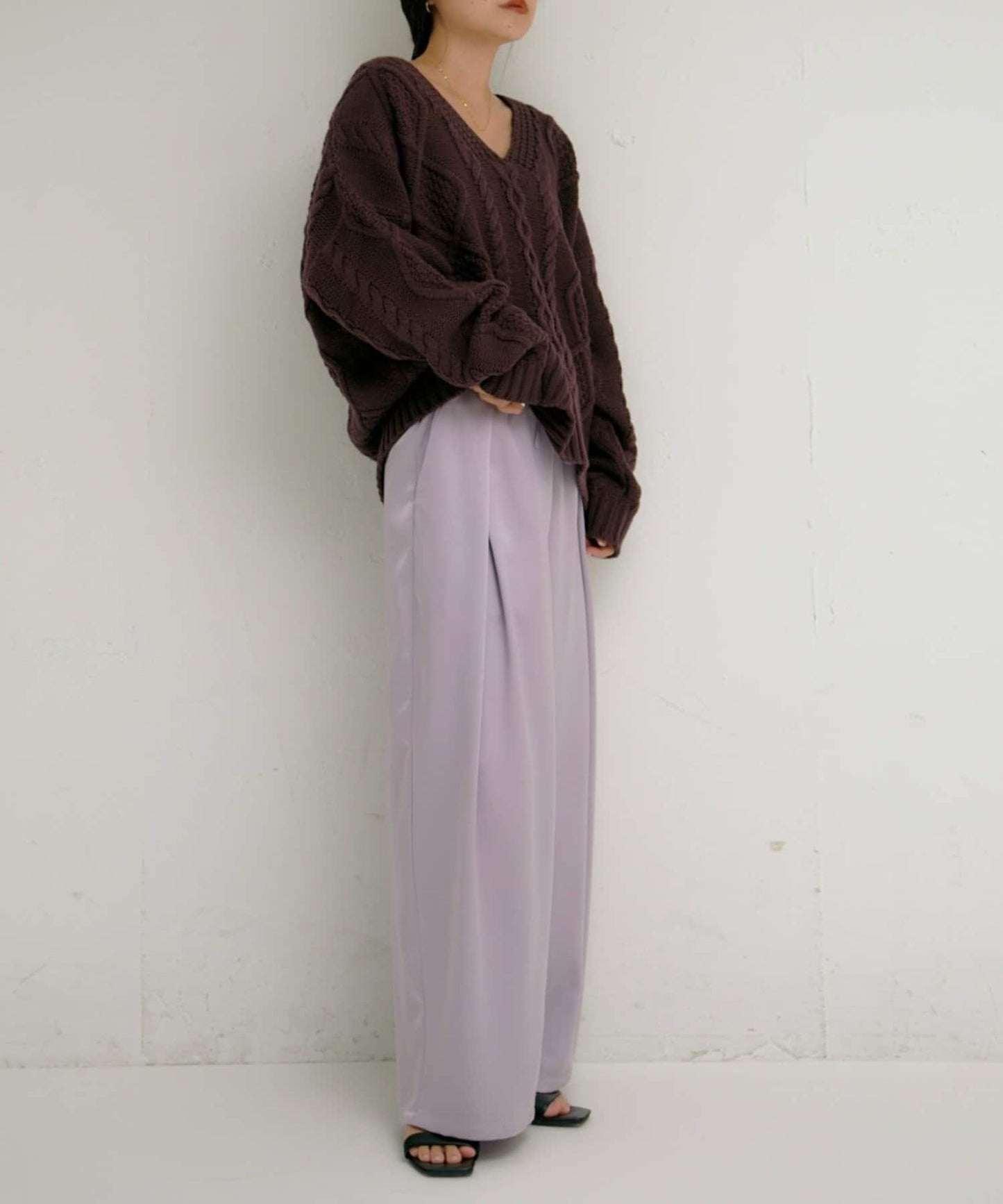 【yomo企畫】緞面褶皺寬鬆休閒褲