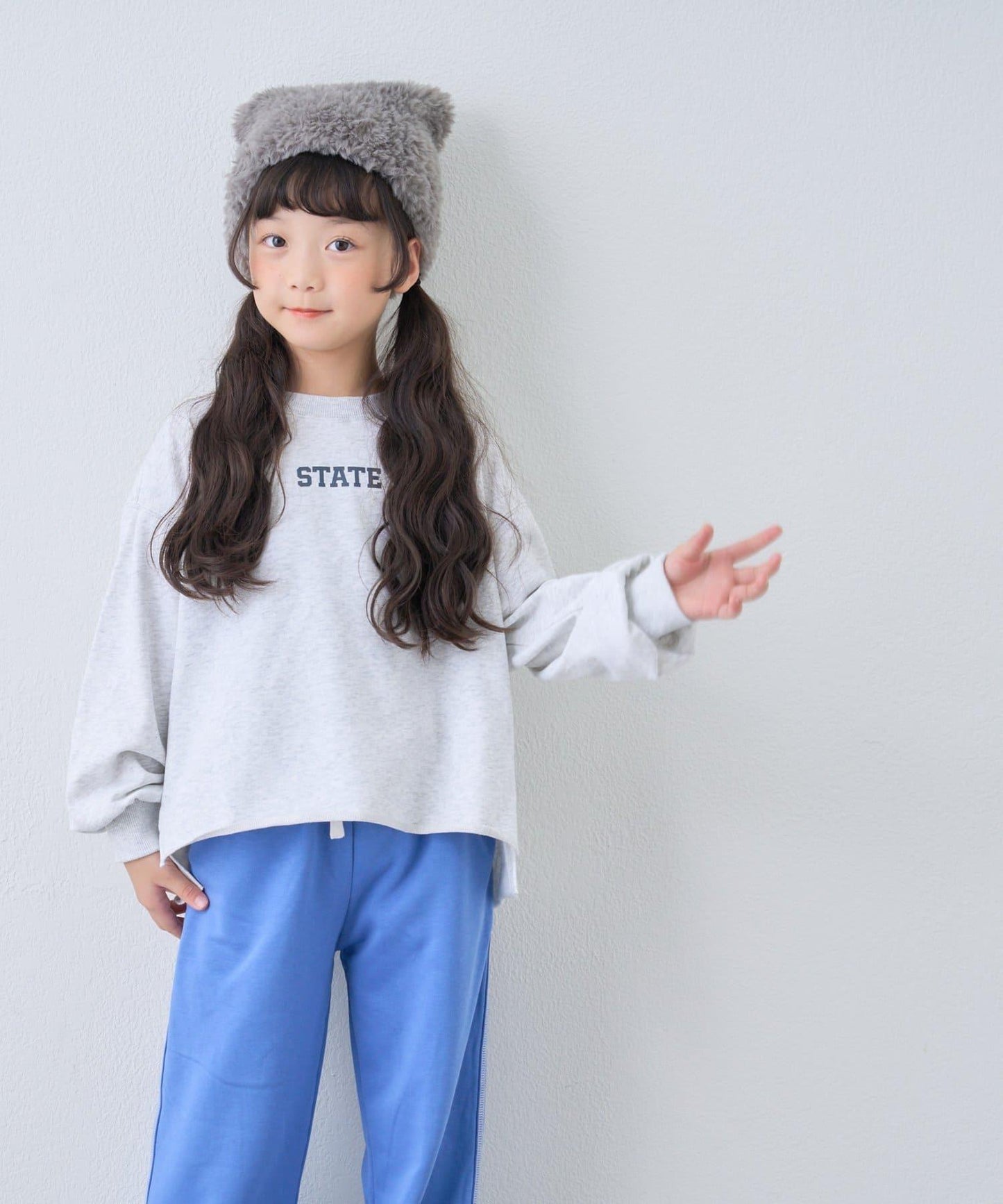 【KIDS】水洗工藝標誌點綴衛衣