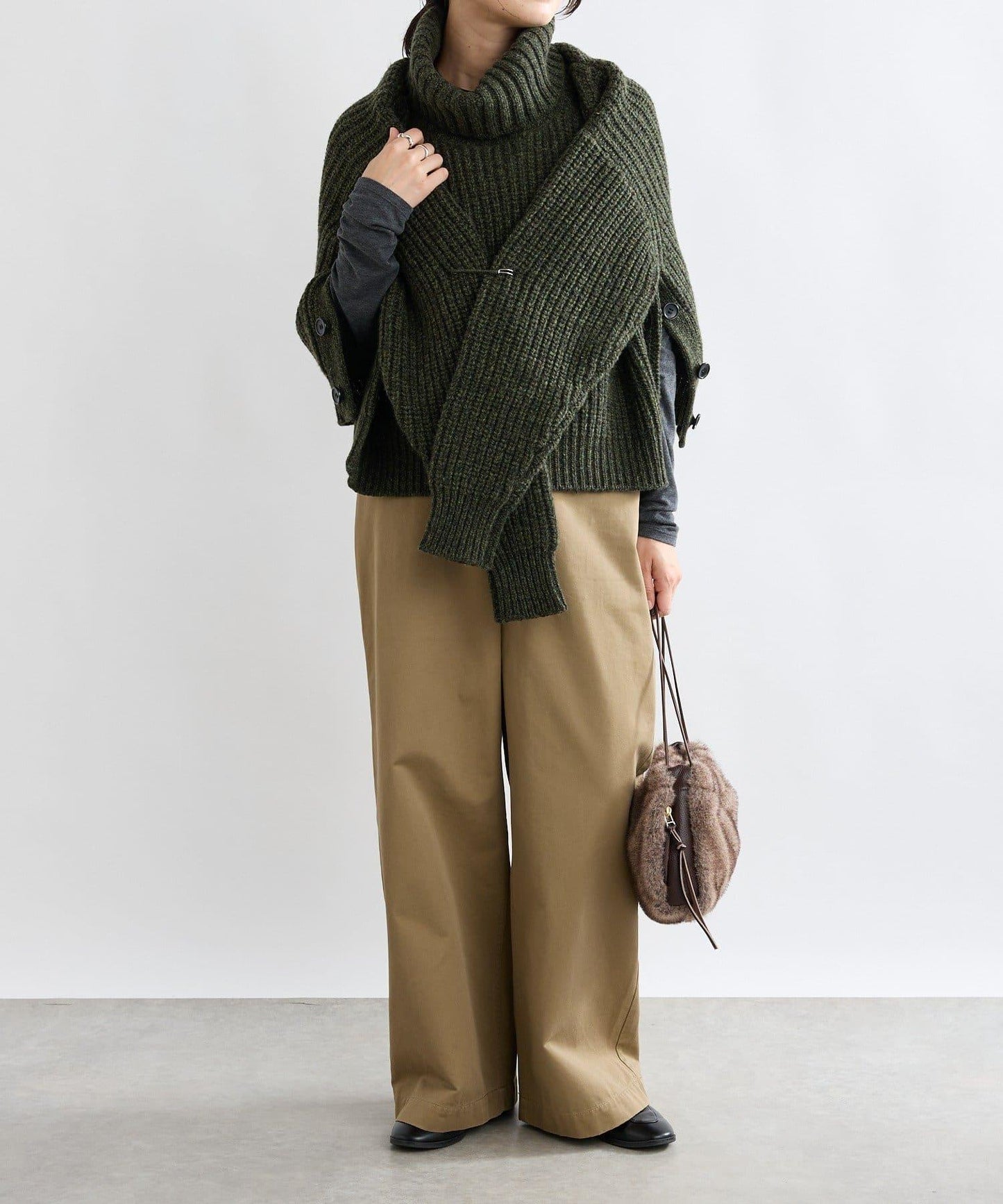 【MONN.:.(モン)】高領針織衫