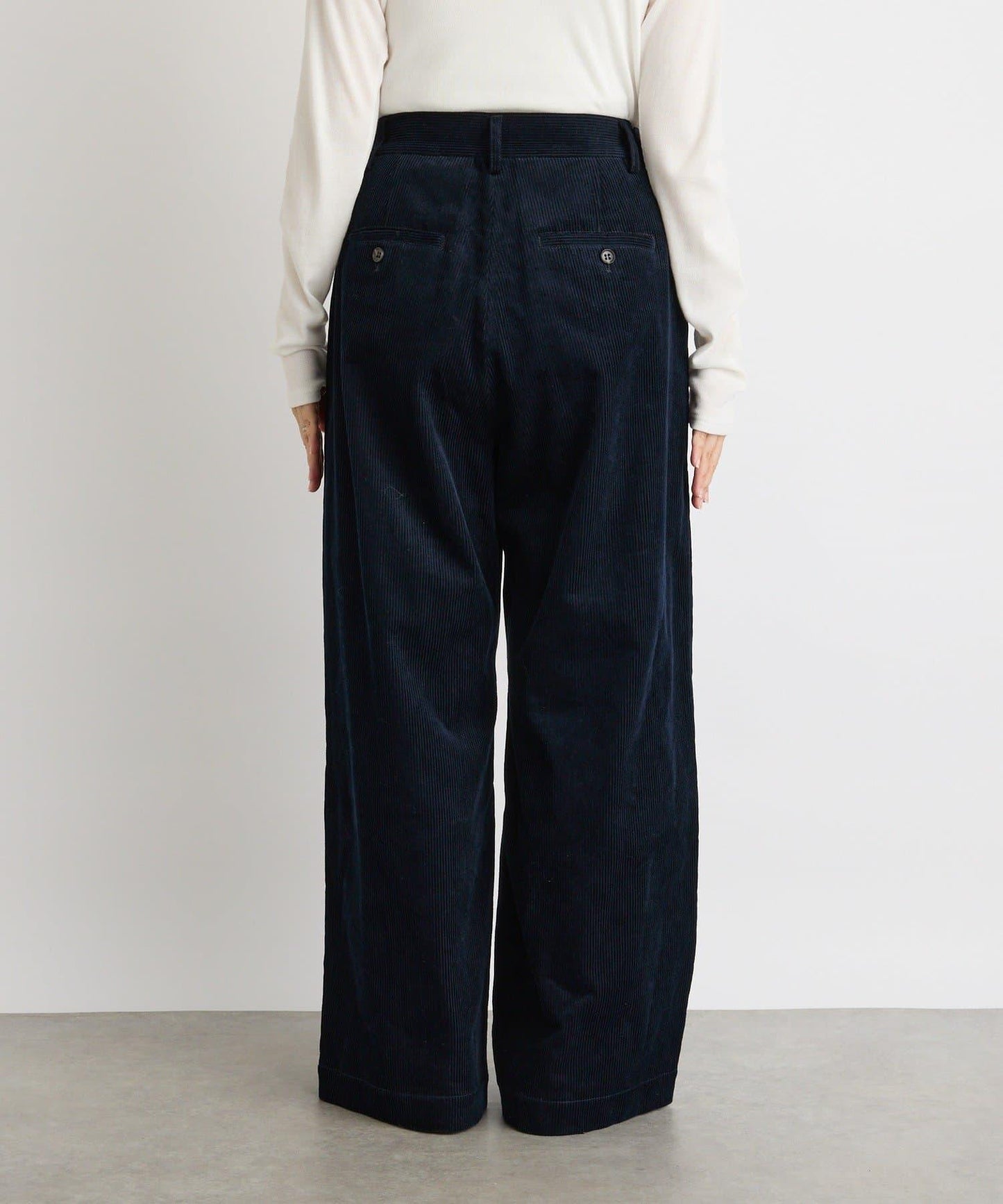 【MONN.:.(モン)】燈芯絨長褲