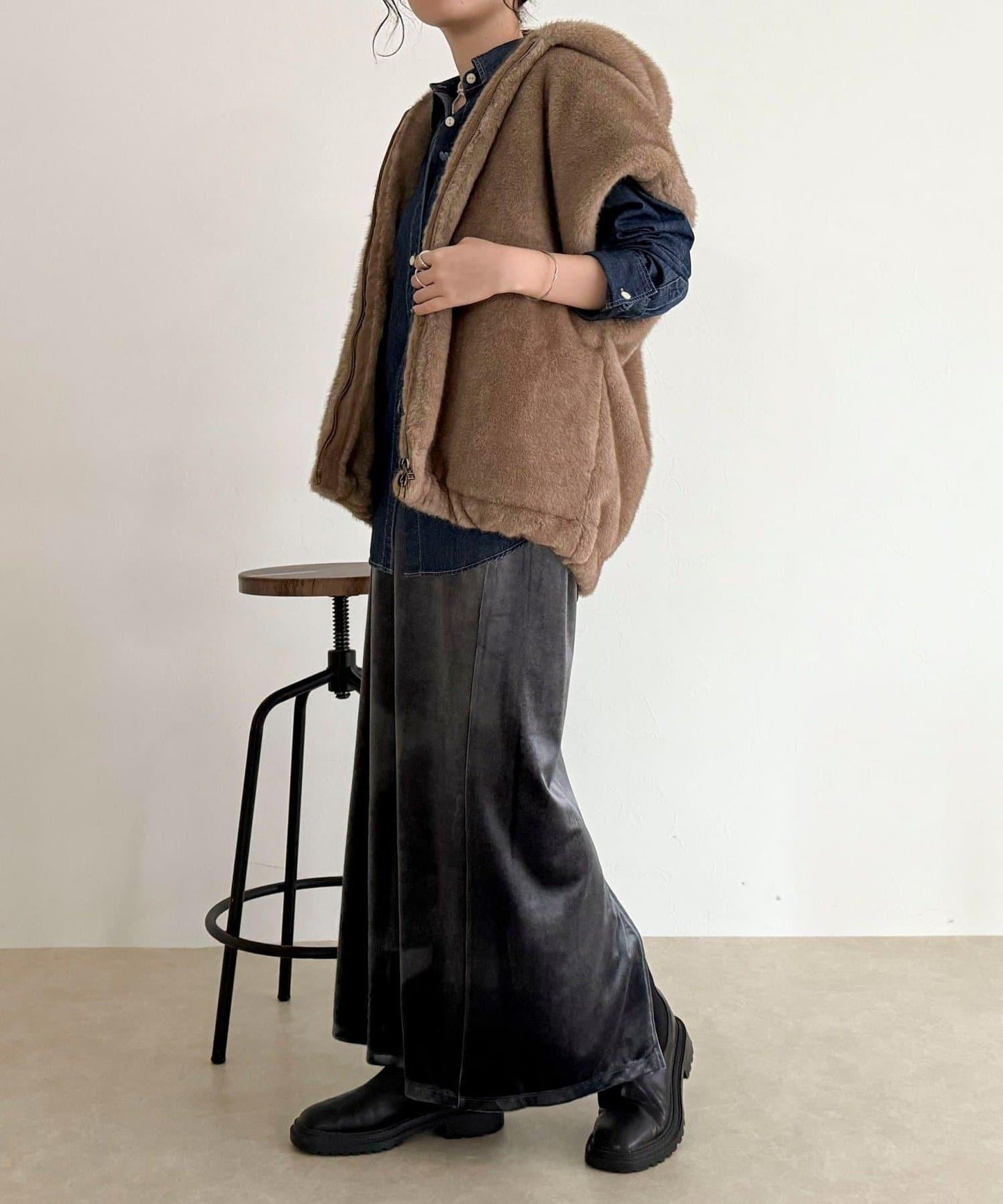 仿皮草連帽馬甲