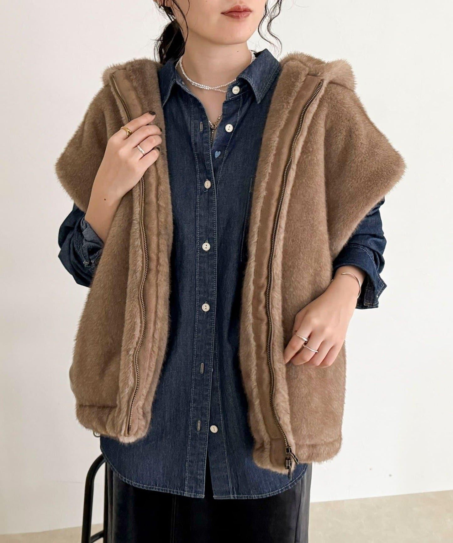 仿皮草連帽馬甲