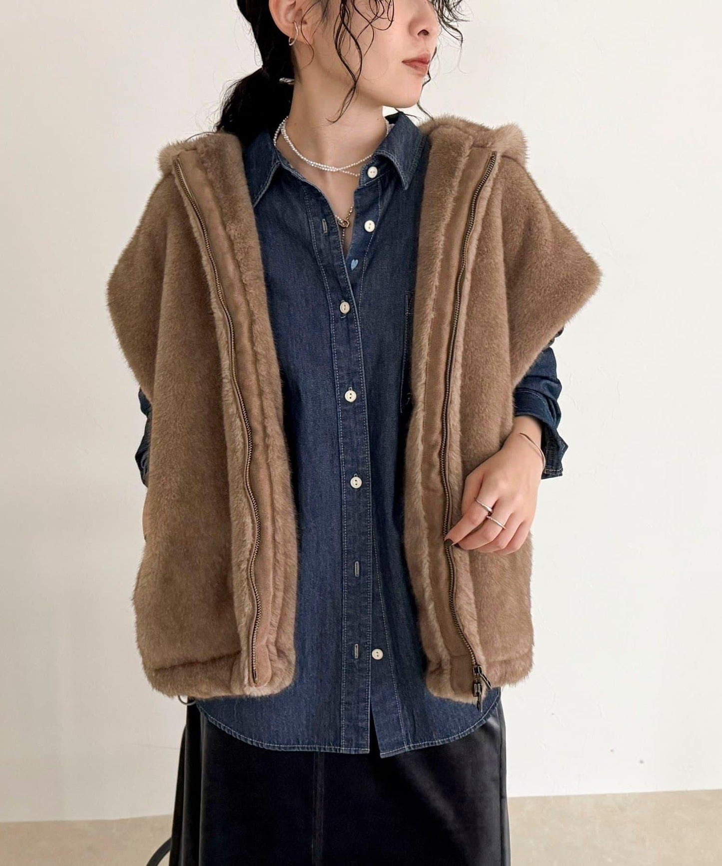 仿皮草連帽馬甲