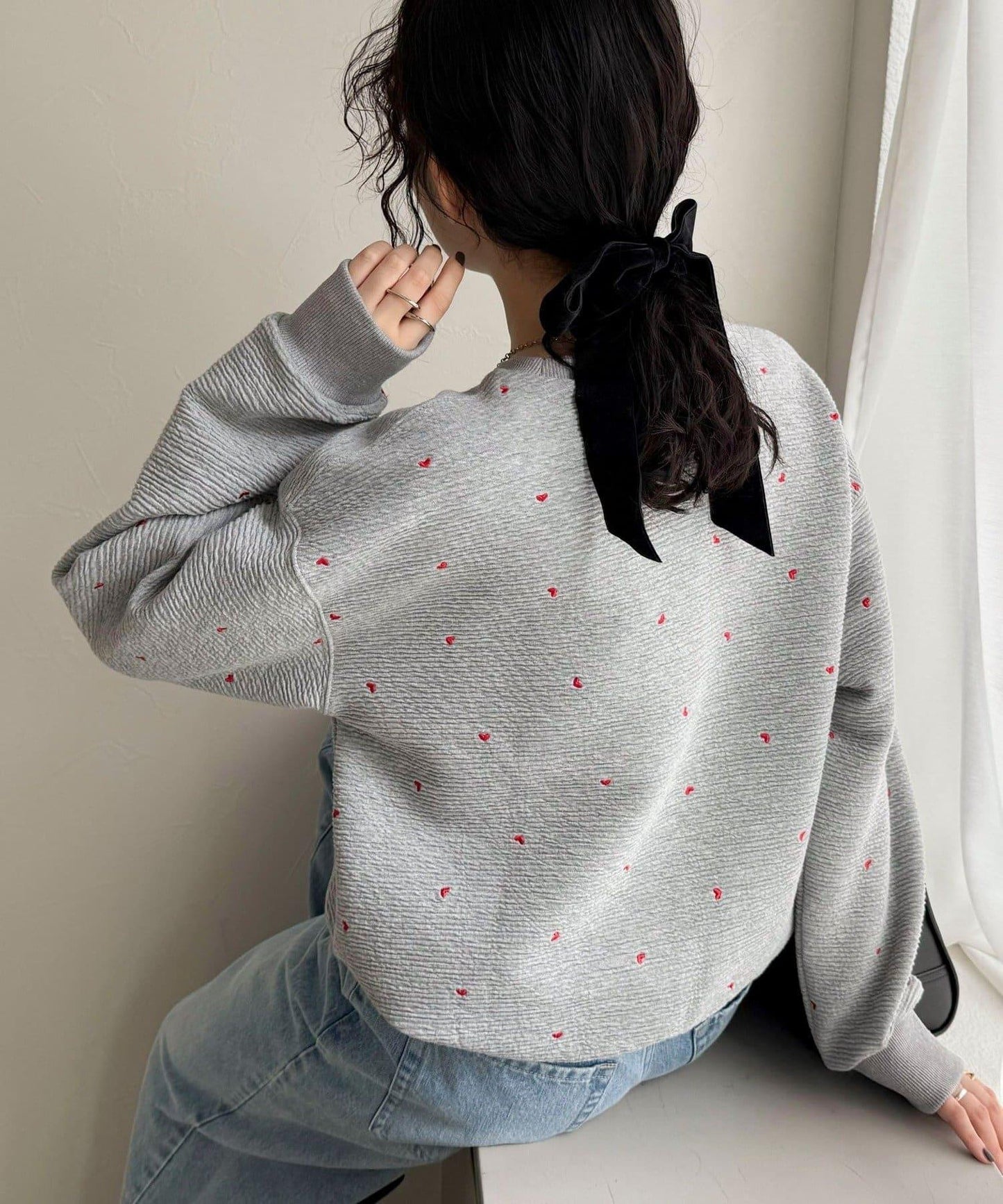 【人氣復刻】愛心刺繡修身衛衣套頭衫