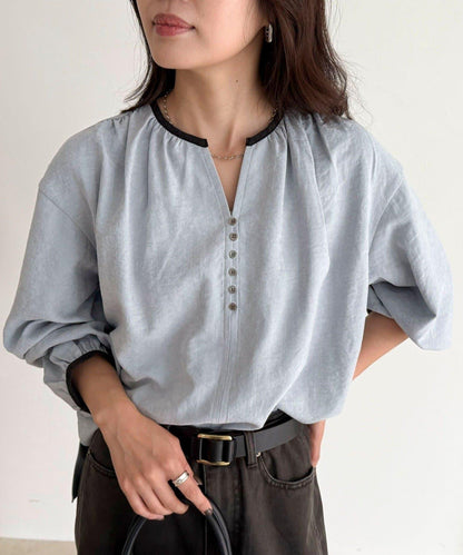磨毛滾邊褶皺女襯衫