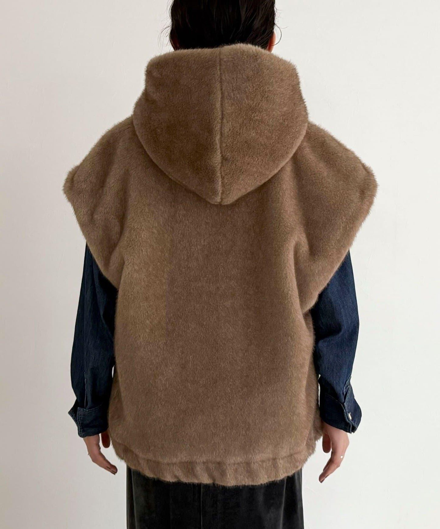 仿皮草連帽馬甲