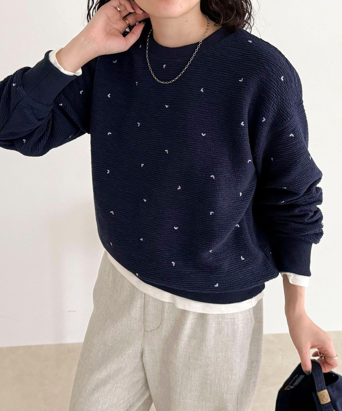 【人氣復刻】愛心刺繡修身衛衣套頭衫