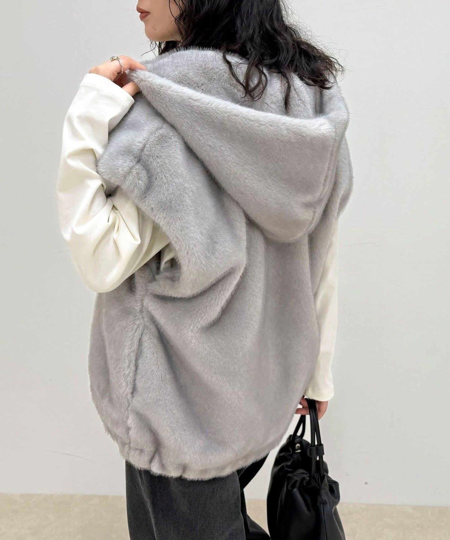 仿皮草連帽馬甲