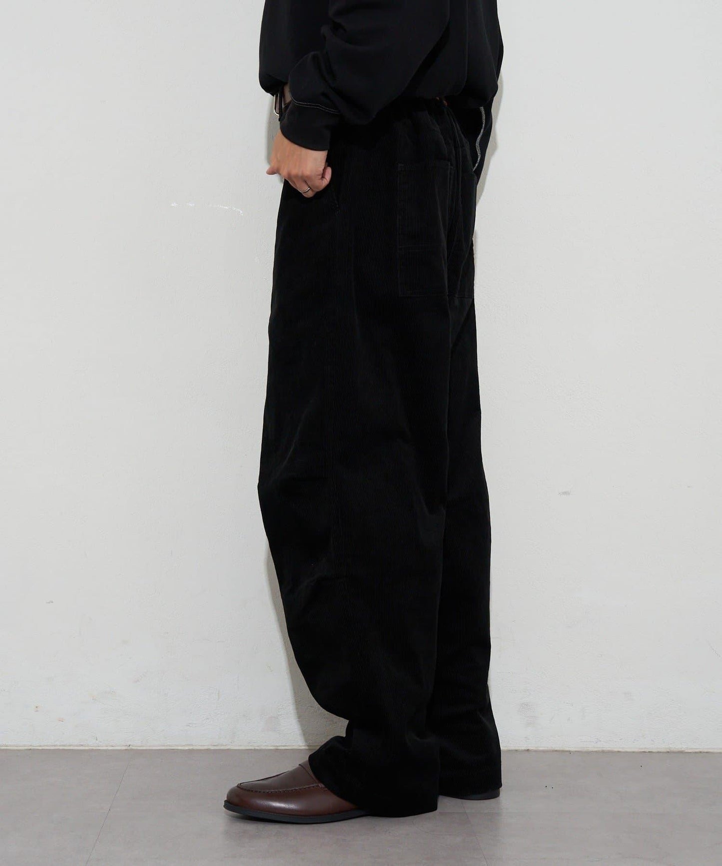 寬鬆燈芯絨闊腿褲