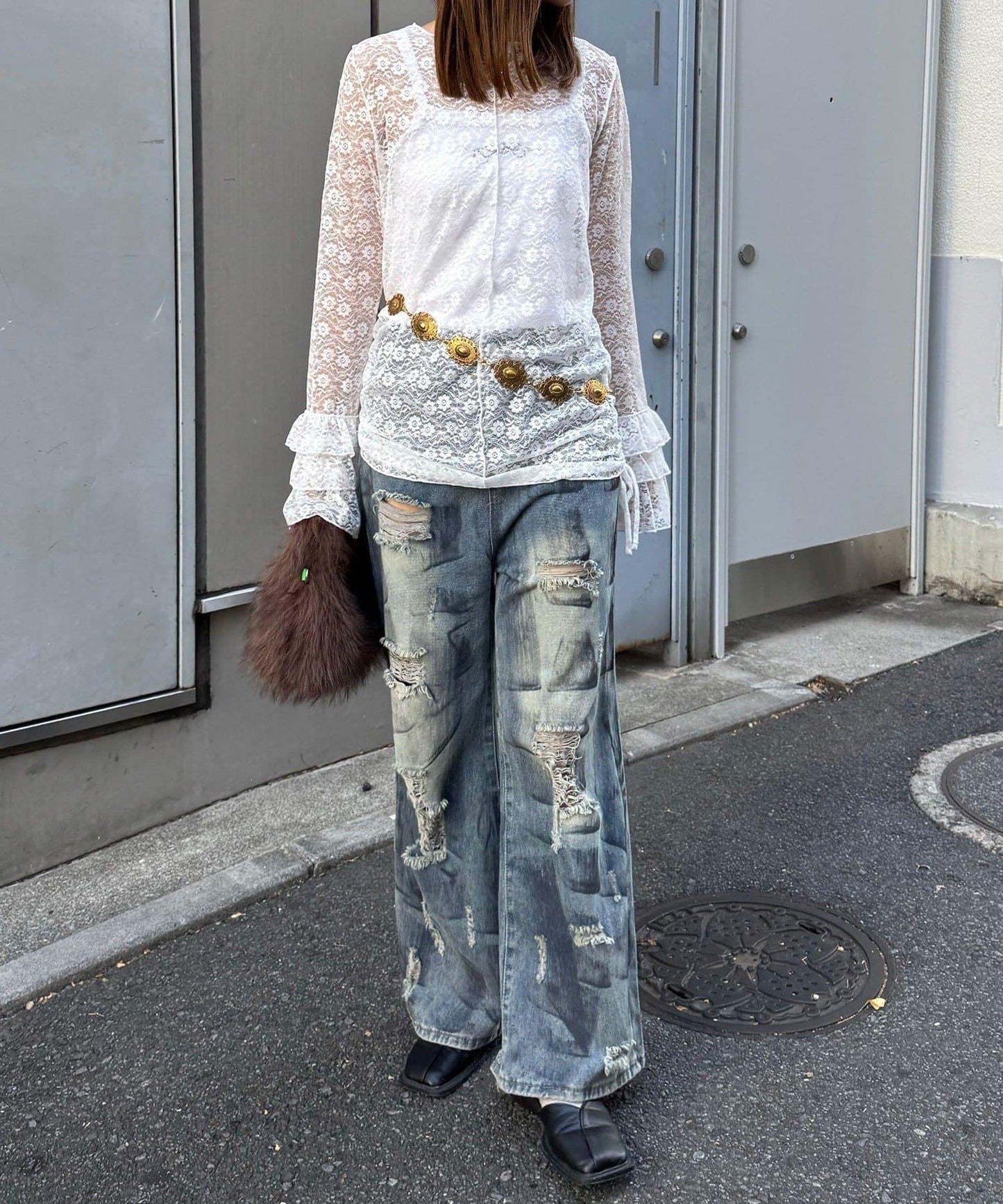 袖部層疊褶皺蕾絲上衣