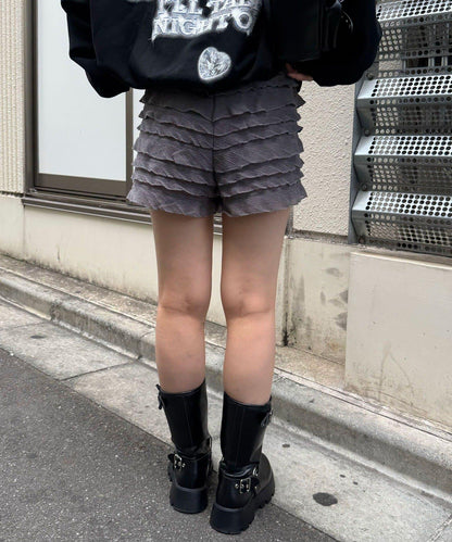 層疊荷葉邊短褲