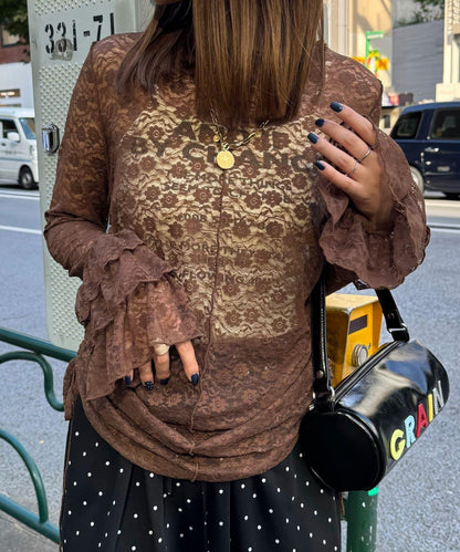 袖部層疊褶皺蕾絲上衣