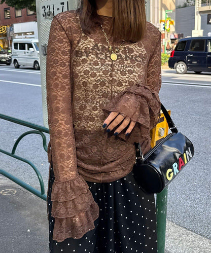 袖部層疊褶皺蕾絲上衣