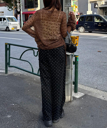 袖部層疊褶皺蕾絲上衣