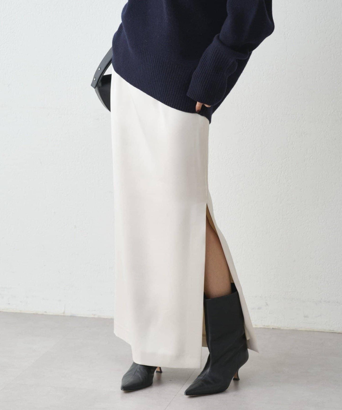 開衩緞面修身半身裙