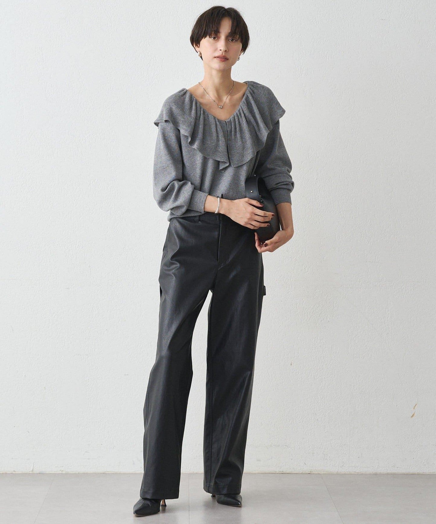 荷葉邊領針織衫