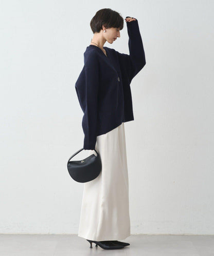 開衩緞面修身半身裙