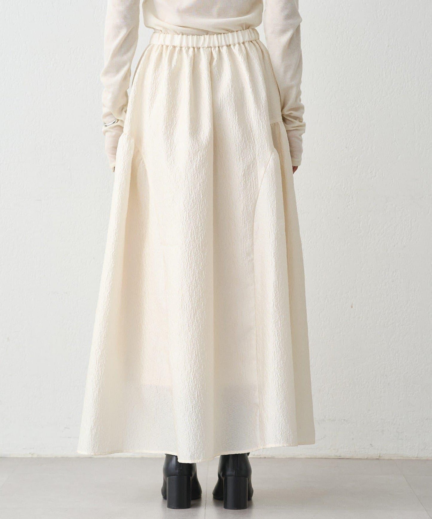 Loungedress 壓紋傘擺 半身裙