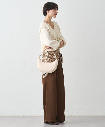 荷葉邊領針織衫