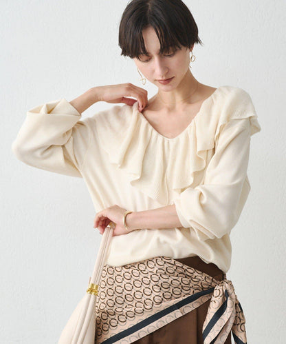 荷葉邊領針織衫