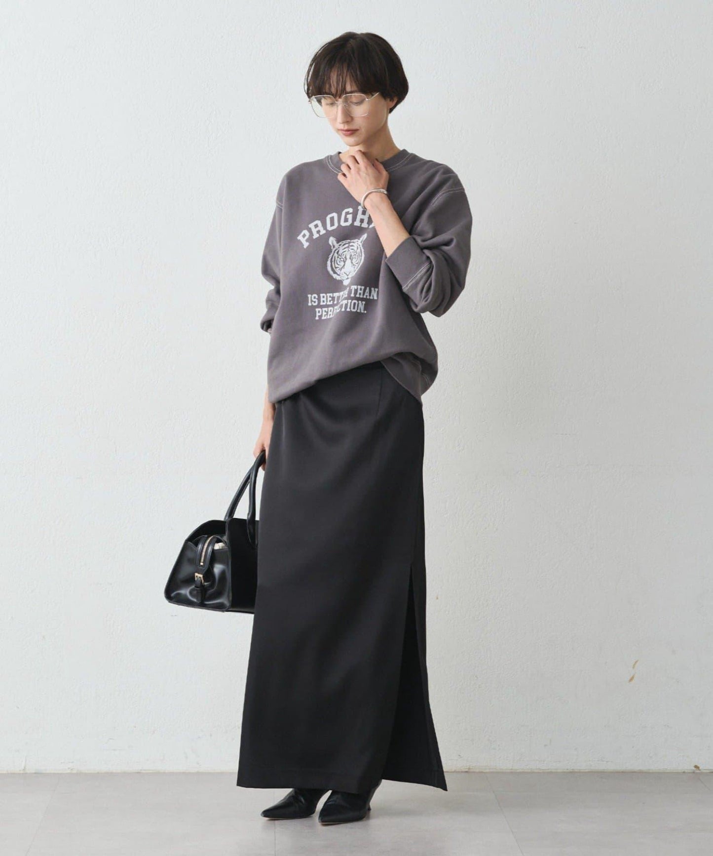 開衩緞面修身半身裙