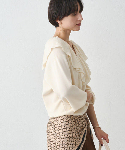 荷葉邊領針織衫